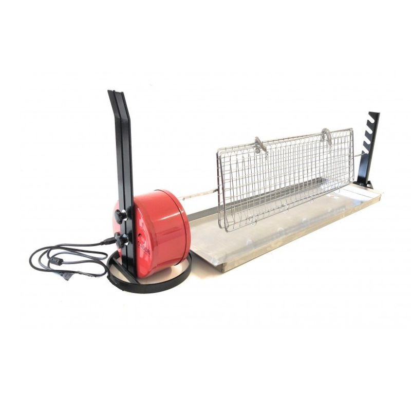 Retro Kit girarrosto completo prodotto da Allegri girarrosti. Sulla sinistra struttura circolare rossa fuoco con due antenne nere e cavo. Al centro la leccarda in basso e sopra la griglia. Sulla destra supporto nero per poggiare lo spiedo con 4 asole